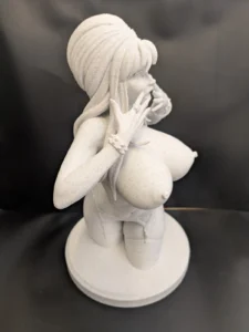 Elvira Bust