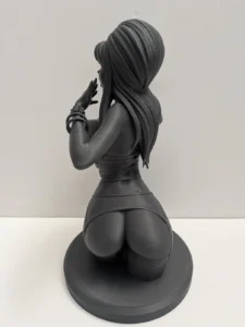 Elvira Bust